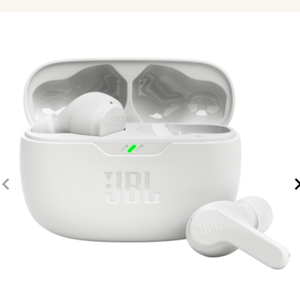 JBL Pure White Bluetooth Earbuds